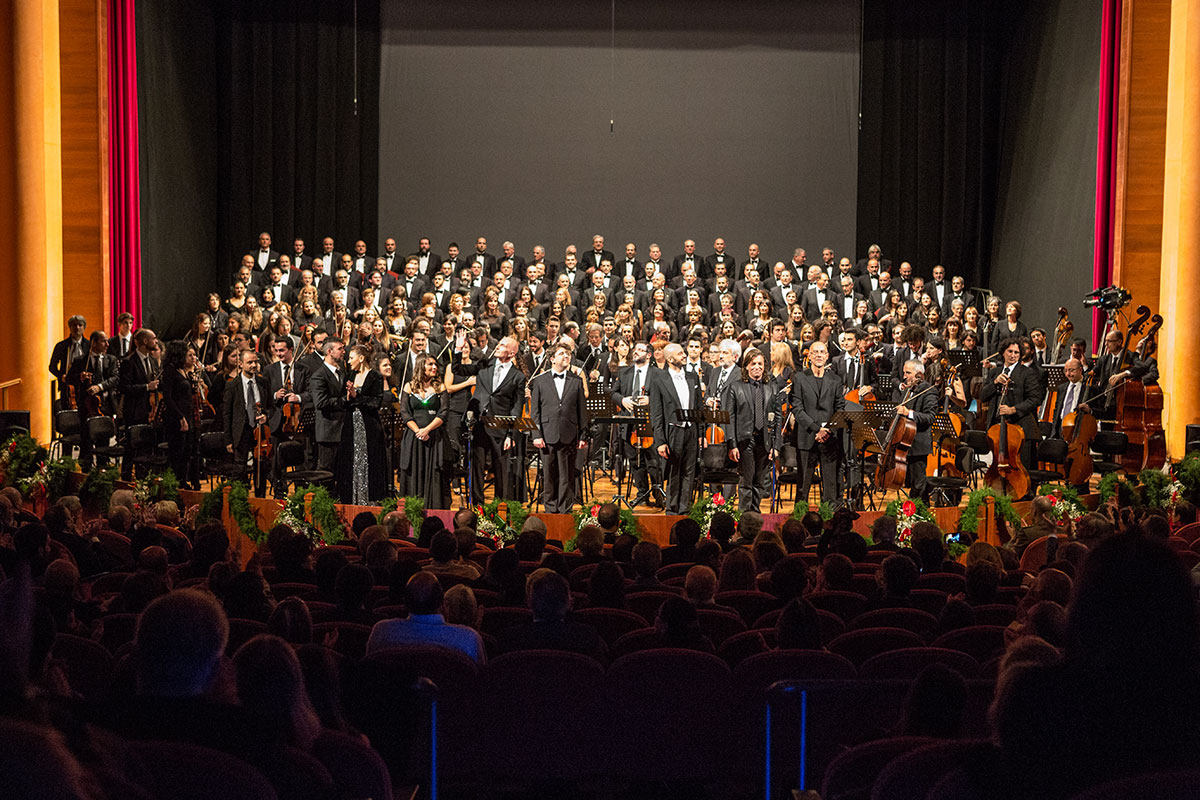 2013-Requiem-di-Verdi02